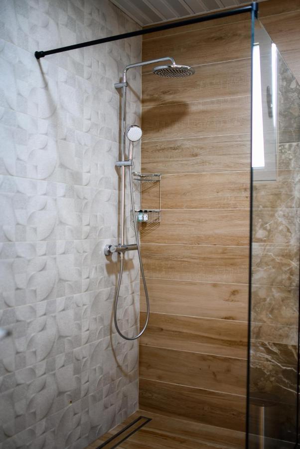 G Star Hotel 수토모레 외부 사진